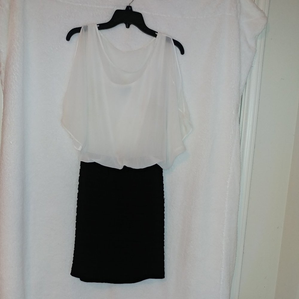 SCARLETT Bodycon and Chiffon Cocktail Dress